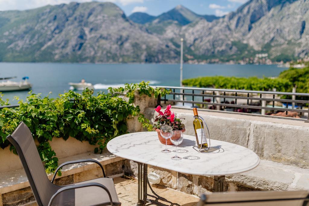 Luxury Stone Villa Cattaro Esterno foto